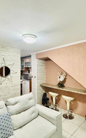 Apartamento à venda com 40m², 2 quartos e 1 vaga Apartamento à venda com 40m², 2 quartos e 1 vagaSala