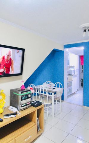 Apartamento à venda com 40m², 2 quartos e 1 vaga Apartamento à venda com 40m², 2 quartos e 1 vagaSala