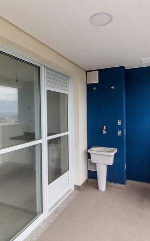 Apartamento à venda com 55m², 2 quartos e 2 vagas Apartamento à venda com 55m², 2 quartos e 2 vagasVaranda