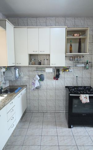 Casa à venda com 239m², 4 quartos e 3 vagasCozinha