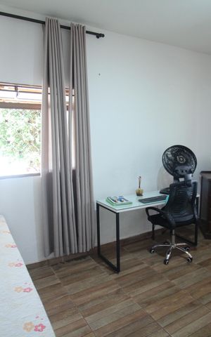 Casa à venda com 239m², 4 quartos e 3 vagasQuarto 1
