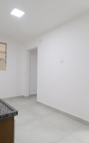 Apartamento à venda com 100m², 3 quartos e sem vagaCozinha e Área de Serviço