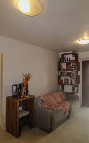 Apartamento à venda com 120m², 2 quartos e 1 vaga Apartamento à venda com 120m², 2 quartos e 1 vagaSala