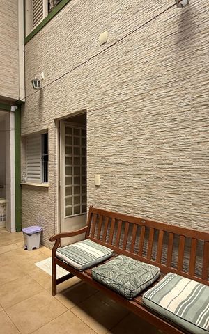Casa para alugar com 150m², 4 quartos e 2 vagas Casa para alugar com 150m², 4 quartos e 2 vagasÁrea de Serviço