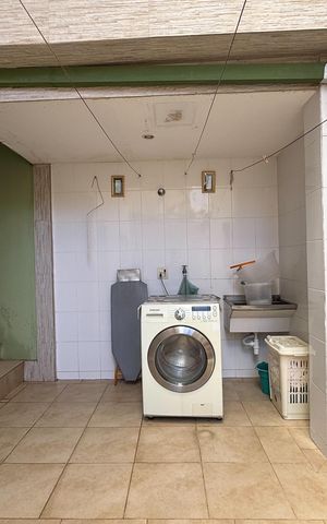 Casa para alugar com 150m², 4 quartos e 2 vagas Casa para alugar com 150m², 4 quartos e 2 vagasÁrea de Serviço