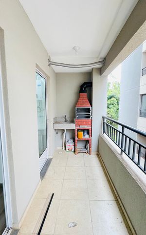 Apartamento para alugar com 50m², 2 quartos e 1 vagaVaranda