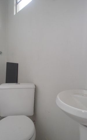 Casa para alugar com 80m², 2 quartos e sem vagaBanheiro da Suíte