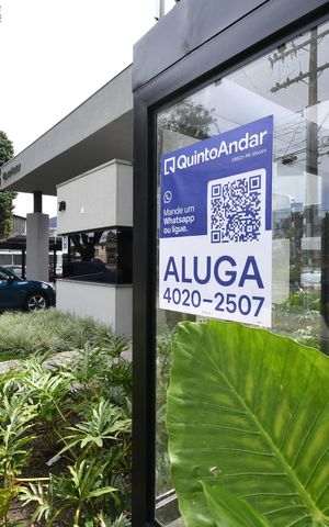 Apartamento para alugar com 48m², 2 quartos e sem vagaFachada