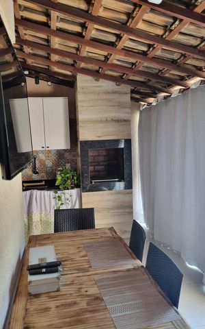 Apartamento à venda com 130m², 3 quartos e 1 vaga Apartamento à venda com 130m², 3 quartos e 1 vagaVaranda
