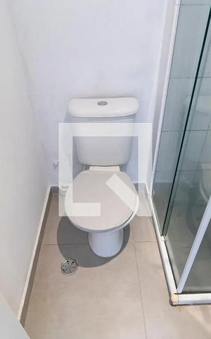 Apartamento à venda com 130m², 3 quartos e 1 vaga Apartamento à venda com 130m², 3 quartos e 1 vagaBanheiro 2