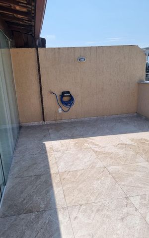 Apartamento à venda com 130m², 3 quartos e 1 vaga Apartamento à venda com 130m², 3 quartos e 1 vagaVaranda