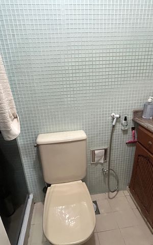 Apartamento à venda com 130m², 3 quartos e 2 vagasBanheiro da Suíte