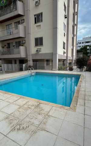 Apartamento à venda com 130m², 3 quartos e 2 vagasÁrea comum - Piscina