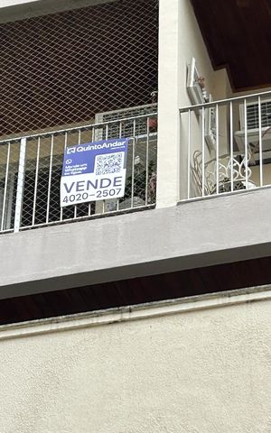 Apartamento à venda com 130m², 3 quartos e 2 vagasFachada + placa