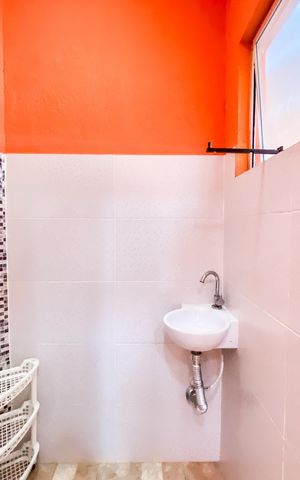 Casa para alugar com 226m², 3 quartos e 1 vaga Casa para alugar com 226m², 3 quartos e 1 vagaBanheiro de serviço