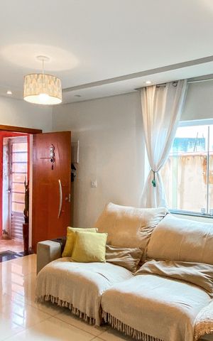 Casa para alugar com 226m², 3 quartos e 1 vaga Casa para alugar com 226m², 3 quartos e 1 vagaSala