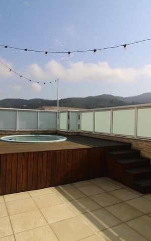 Apartamento à venda com 212m², 3 quartos e 2 vagasCobertura