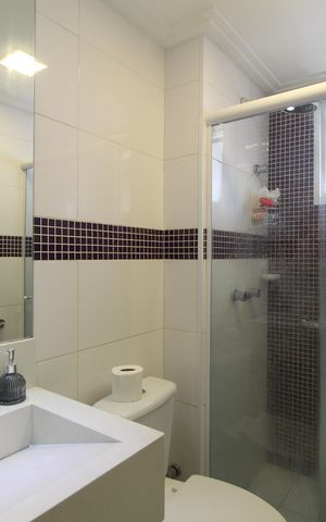 Apartamento à venda com 212m², 3 quartos e 2 vagasBanheiro da suíte