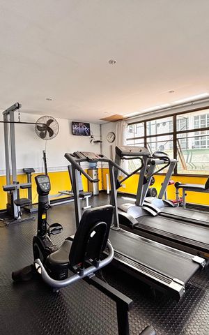 Apartamento à venda com 148m², 3 quartos e 3 vagas Apartamento à venda com 148m², 3 quartos e 3 vagasÁrea comum - Academia