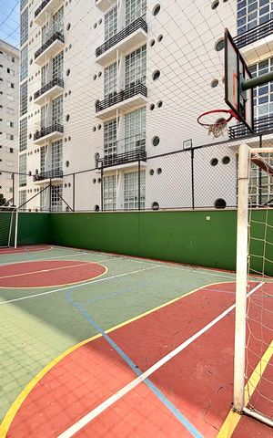 Apartamento à venda com 148m², 3 quartos e 3 vagas Apartamento à venda com 148m², 3 quartos e 3 vagasQuadra Esportiva