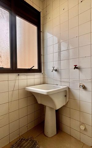 Apartamento à venda com 148m², 3 quartos e 3 vagas Apartamento à venda com 148m², 3 quartos e 3 vagasLavanderia