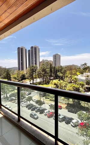 Apartamento à venda com 148m², 3 quartos e 3 vagas Apartamento à venda com 148m², 3 quartos e 3 vagasVaranda da Sala