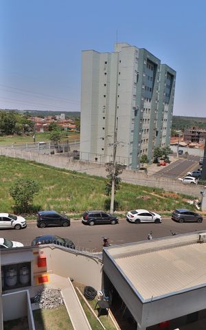Apartamento para alugar com 57m², 2 quartos e 1 vagaPlaquinha