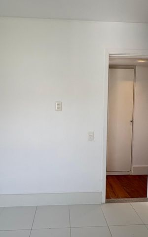 Apartamento para alugar com 123m², 3 quartos e 2 vagas