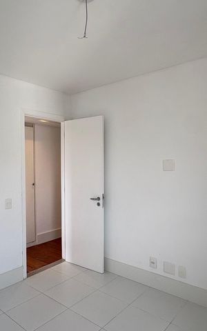 Apartamento para alugar com 123m², 3 quartos e 2 vagas