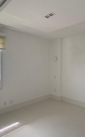 Apartamento para alugar com 123m², 3 quartos e 2 vagas