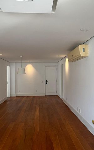 Apartamento para alugar com 123m², 3 quartos e 2 vagas