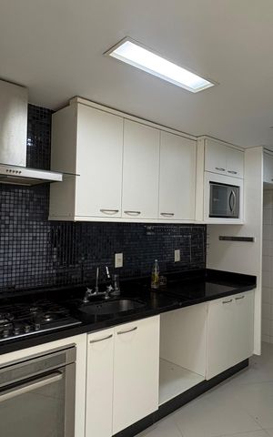 Apartamento para alugar com 123m², 3 quartos e 2 vagas