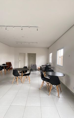 Apartamento à venda com 43m², 1 quarto e 1 vaga Apartamento à venda com 43m², 1 quarto e 1 vagaÁrea comum - Salão de festas