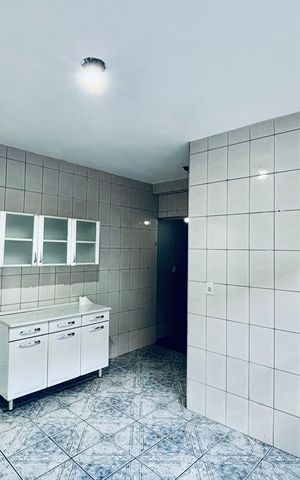 Casa para alugar com 95m², 3 quartos e sem vaga Casa para alugar com 95m², 3 quartos e sem vagaCozinha