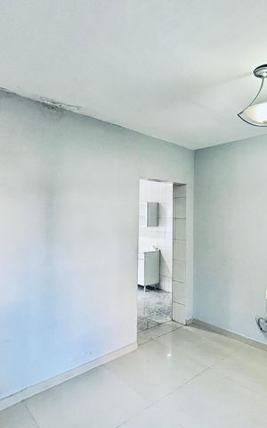 Casa para alugar com 95m², 3 quartos e sem vaga Casa para alugar com 95m², 3 quartos e sem vagaSala