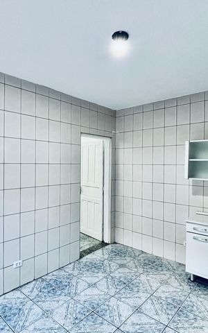 Casa para alugar com 95m², 3 quartos e sem vaga Casa para alugar com 95m², 3 quartos e sem vagaCozinha