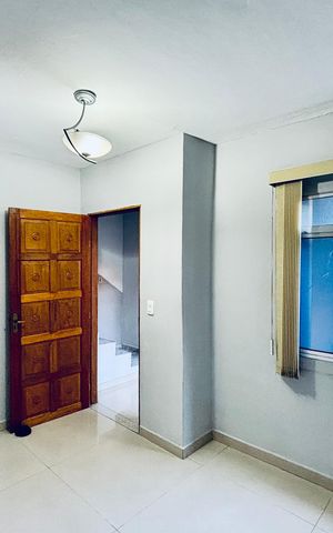 Casa para alugar com 95m², 3 quartos e sem vaga Casa para alugar com 95m², 3 quartos e sem vagaSala