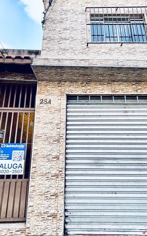 Casa para alugar com 95m², 3 quartos e sem vaga Casa para alugar com 95m², 3 quartos e sem vagaFachada