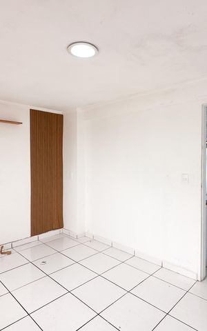 Casa à venda com 145m², 4 quartos e 2 vagas Casa à venda com 145m², 4 quartos e 2 vagasQuarto - Edícula