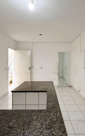 Casa à venda com 145m², 4 quartos e 2 vagas Casa à venda com 145m², 4 quartos e 2 vagasCozinha