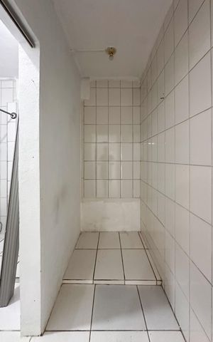 Casa à venda com 145m², 4 quartos e 2 vagas Casa à venda com 145m², 4 quartos e 2 vagasCloset da suíte