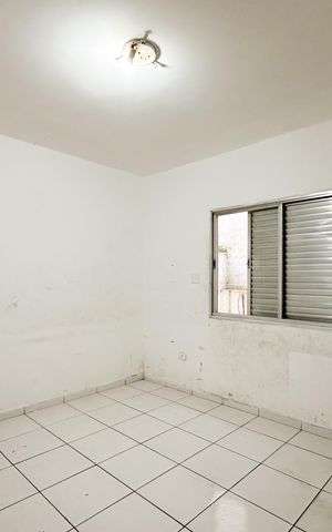 Casa à venda com 145m², 4 quartos e 2 vagas Casa à venda com 145m², 4 quartos e 2 vagasSuíte