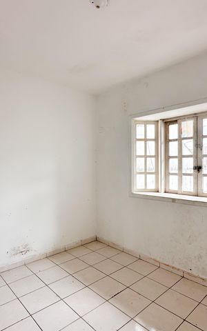 Casa à venda com 145m², 4 quartos e 2 vagas Casa à venda com 145m², 4 quartos e 2 vagasQuarto
