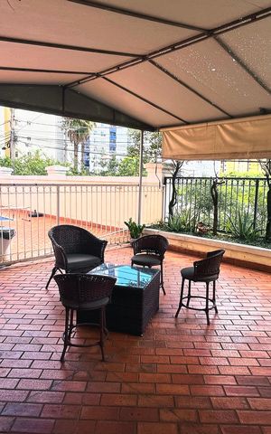 Apartamento para alugar com 72m², 2 quartos e 1 vaga