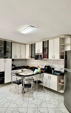 Casa para alugar com 140m², 3 quartos e 1 vaga Casa para alugar com 140m², 3 quartos e 1 vagaCozinha