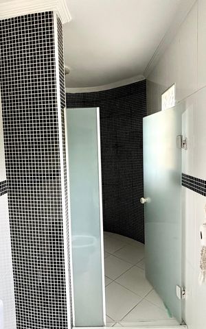 Casa para alugar com 140m², 3 quartos e 1 vaga Casa para alugar com 140m², 3 quartos e 1 vagaBanheiro da Suíte 1