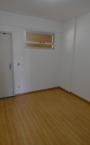 Apartamento à venda com 43m², 1 quarto e sem vagaSala