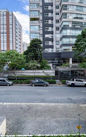 Apartamento para alugar com 138m², 3 quartos e 3 vagas