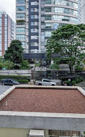 Apartamento para alugar com 138m², 3 quartos e 3 vagas