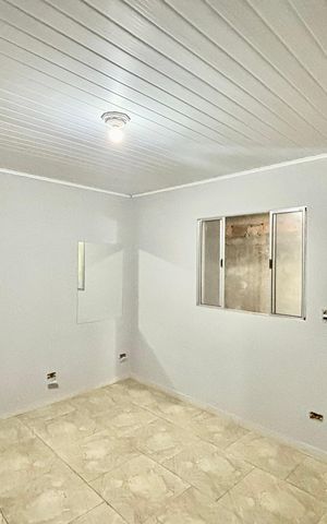 Casa para alugar com 40m², 1 quarto e sem vaga Casa para alugar com 40m², 1 quarto e sem vagaSala